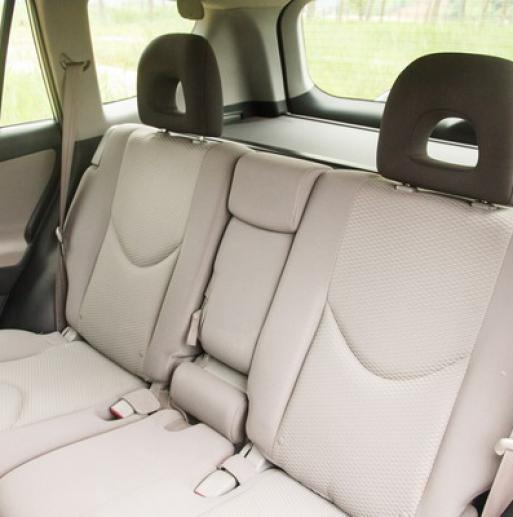 Toyota RAV 4 photo 4