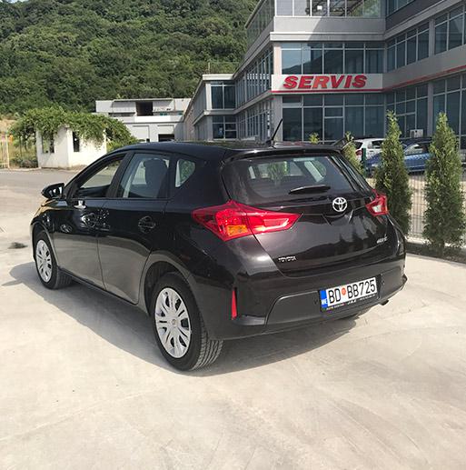 Toyota Auris - Image 2