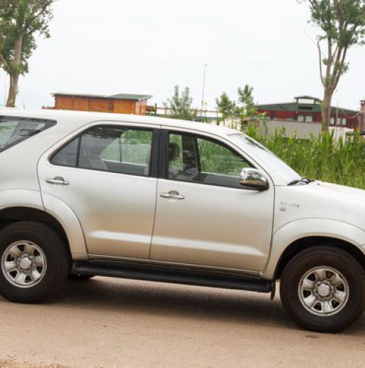 Toyota Fortuner - Image 4